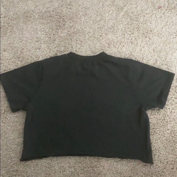 Brandy Melville Crop Top - Picture 4 of 5